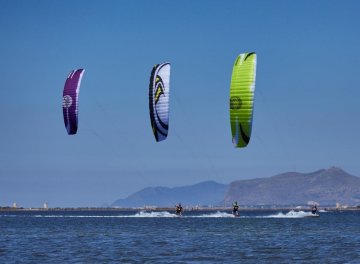 První pocity - test kitů Flysurfer Speed 5 - 12 a 18m2