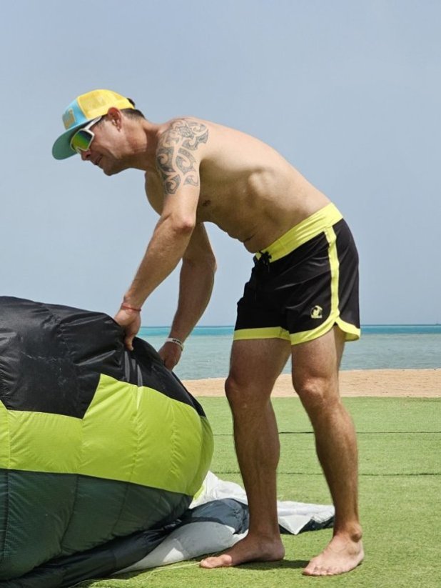 BoardShorts BejkRoll Outline 3/4 - žlutá/černá - Velikost: 34