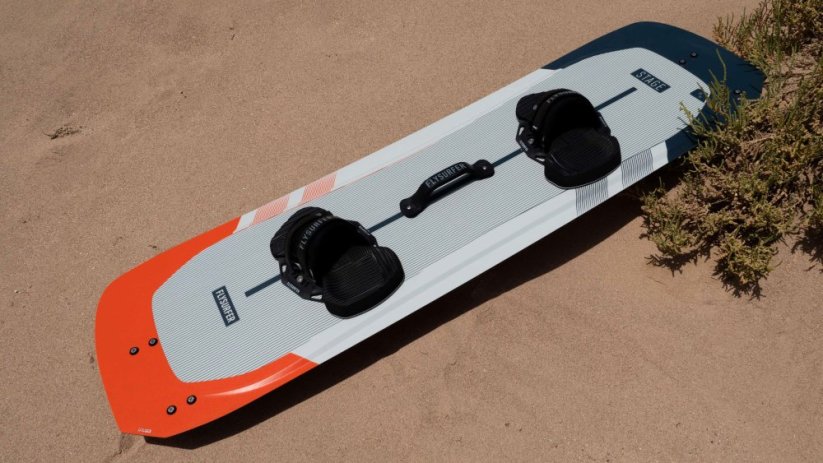 Kiteboard FLYSURFER Stage2 - Dĺžka kiteboardu / wakeboardu: 159cm