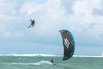 Nový kite S27 NAISH Phoenix - první pohled
