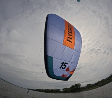 Kite Indie od Flysurferu a slabý vítr?