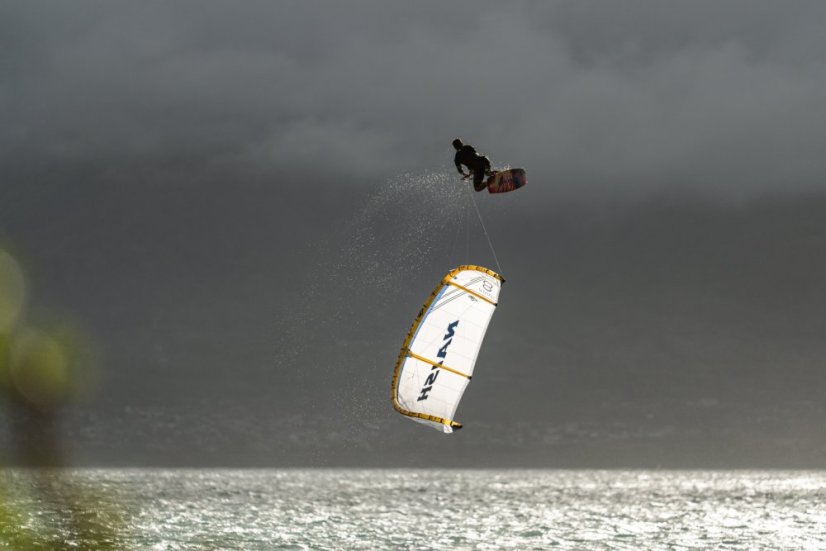 Kite 2026 NAISH Pivot NVision