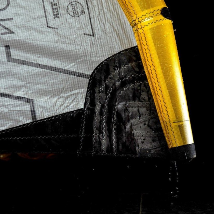 Kite 2024 NAISH Pivot Nvision