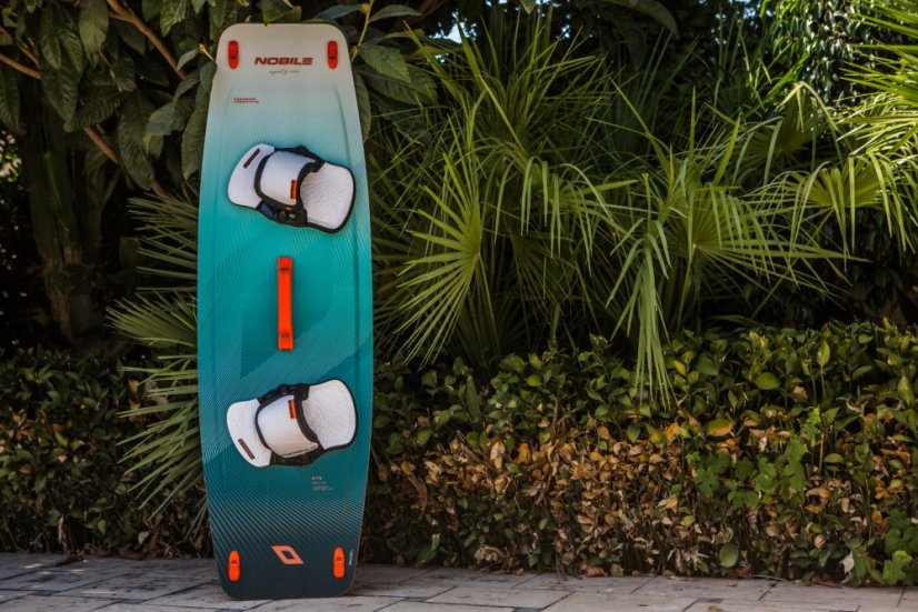 Kiteboard 2025 NOBILE NT5 complete