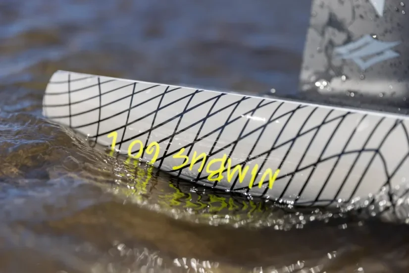 NAISH 2027 Hover Nimbus Foilboard