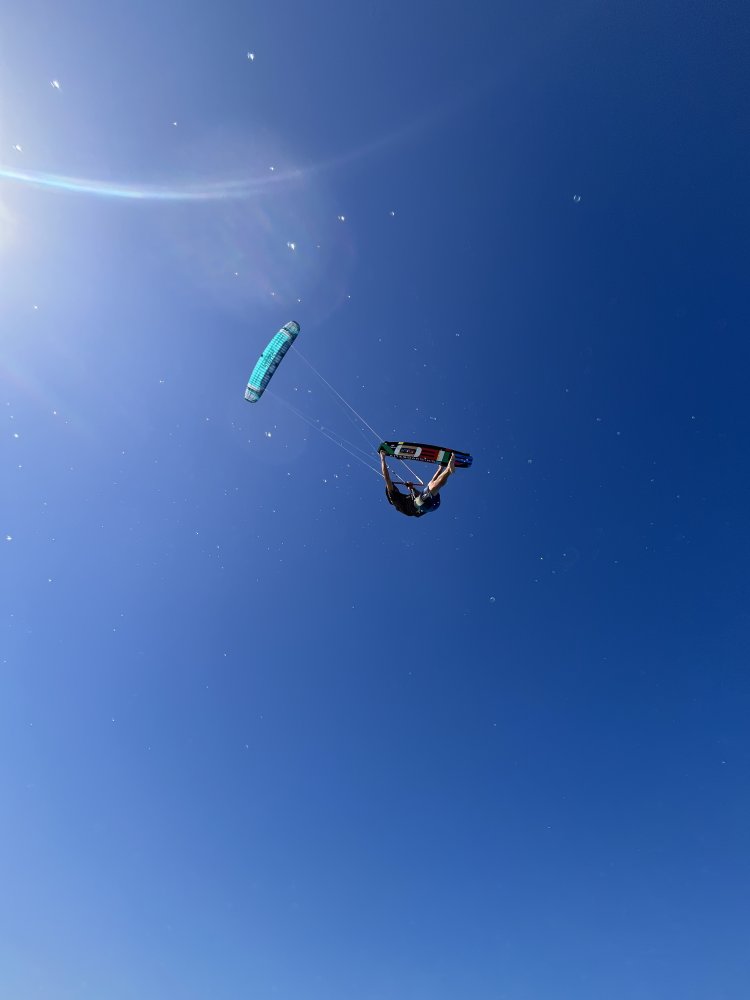 FLYSURFER Sonic5 - one foot