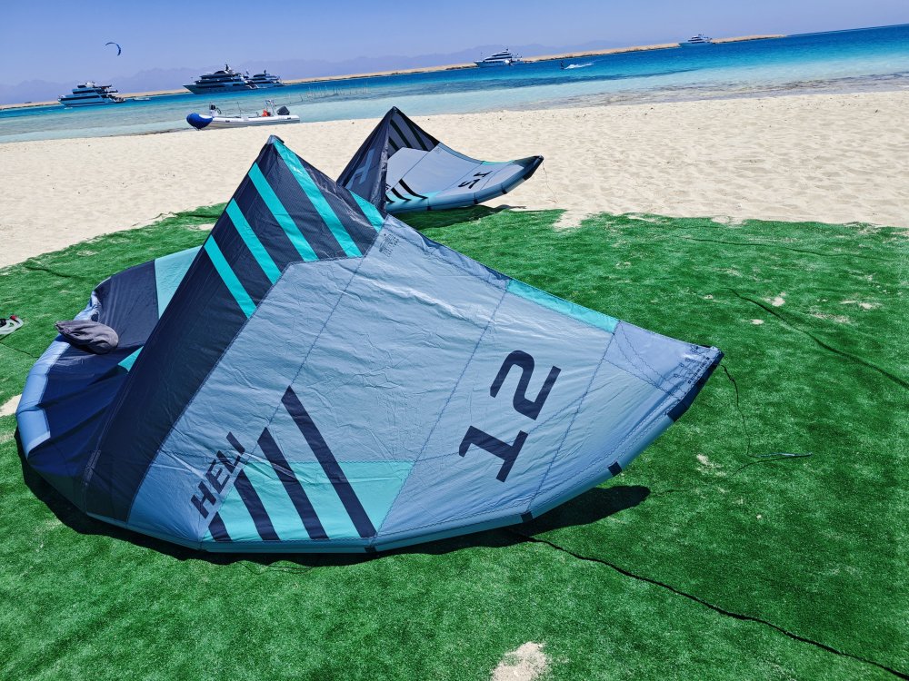 Kite FLYSURFER Heli - side